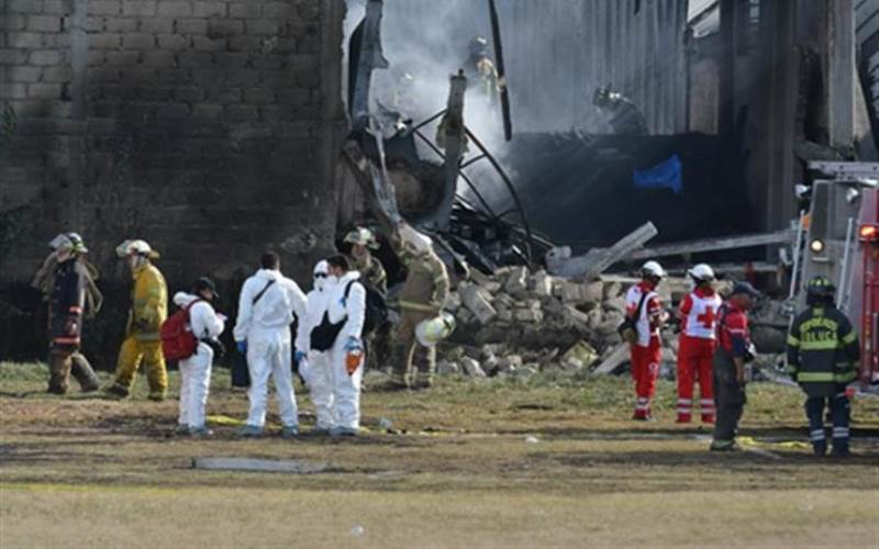 میکسیکو،چھوٹا طیارہ حادثہ: تین بچے سمیت 10افراد ہلاک 